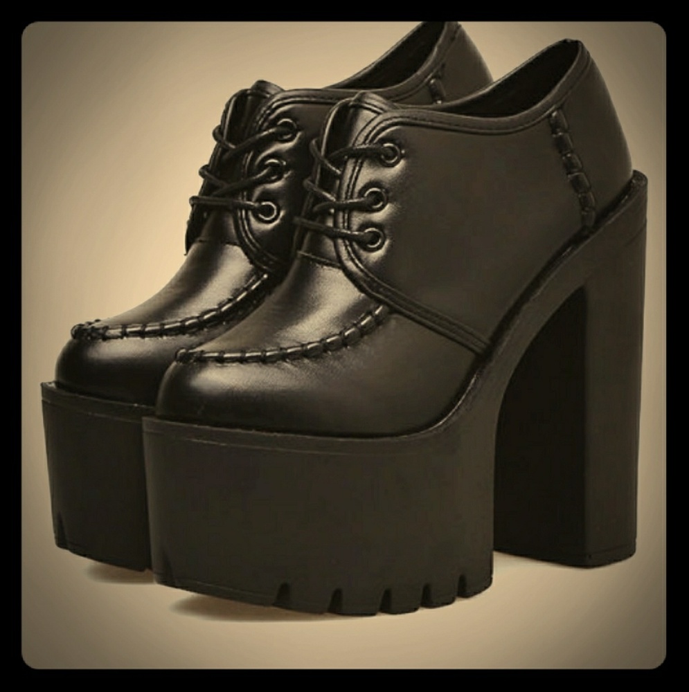 Oxford heels